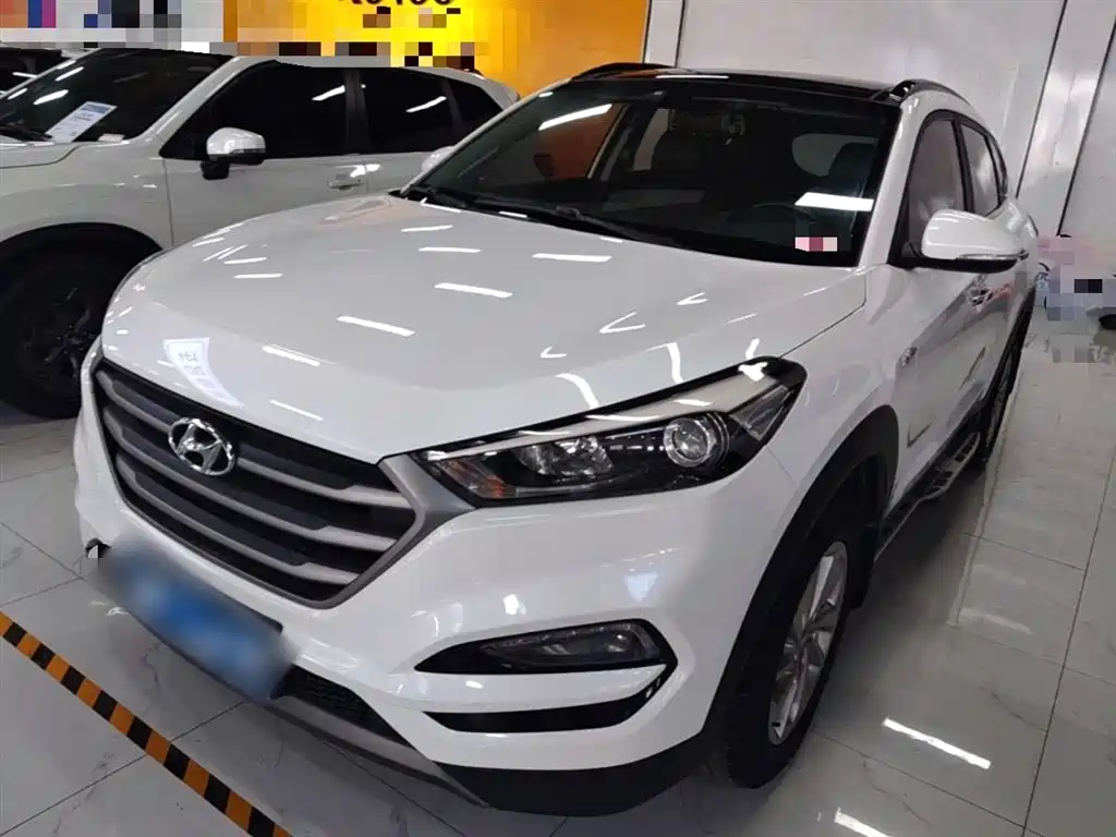 Hyundai Tucson 2016 — фото 1