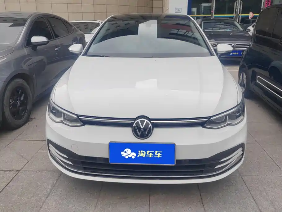 Volkswagen Golf 2023
