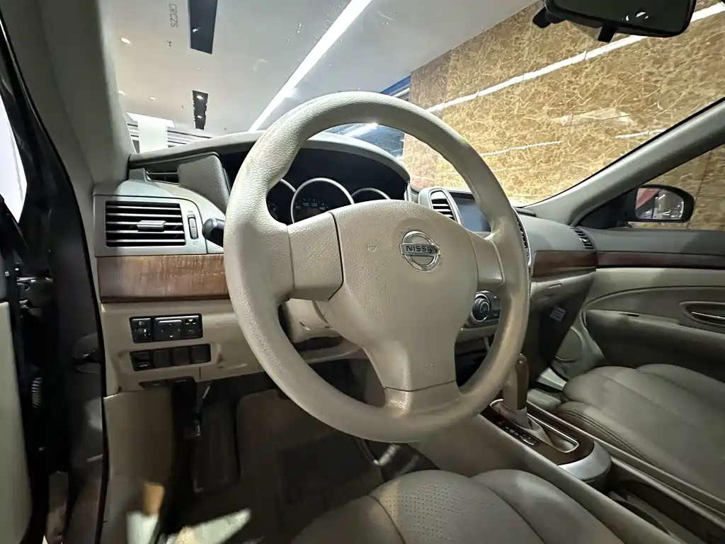 Nissan Sylphy 2011 — фото 17