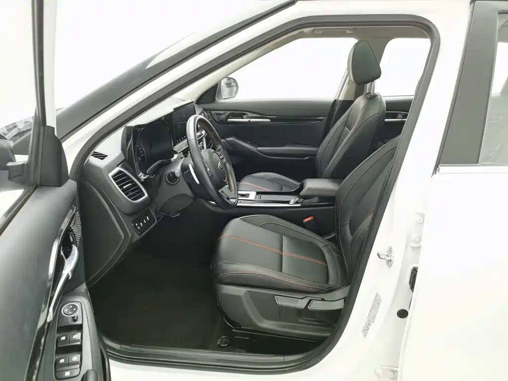 Kia KX3 2020 — фото 10