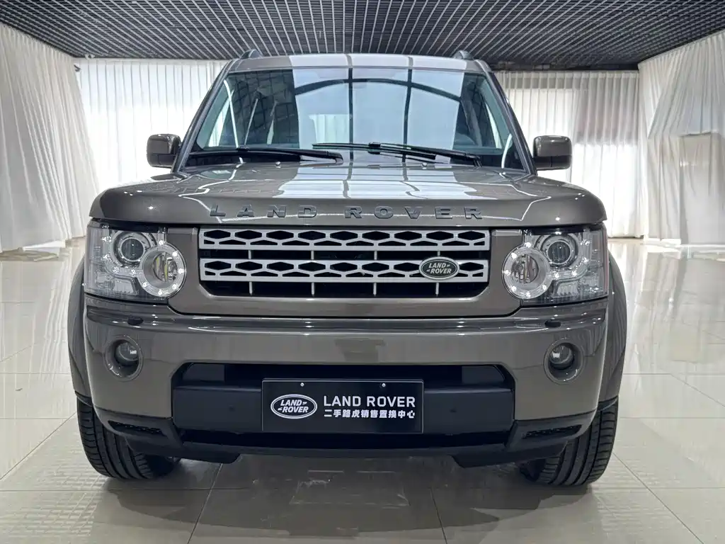Land Rover Discovery 2013 — фото 3