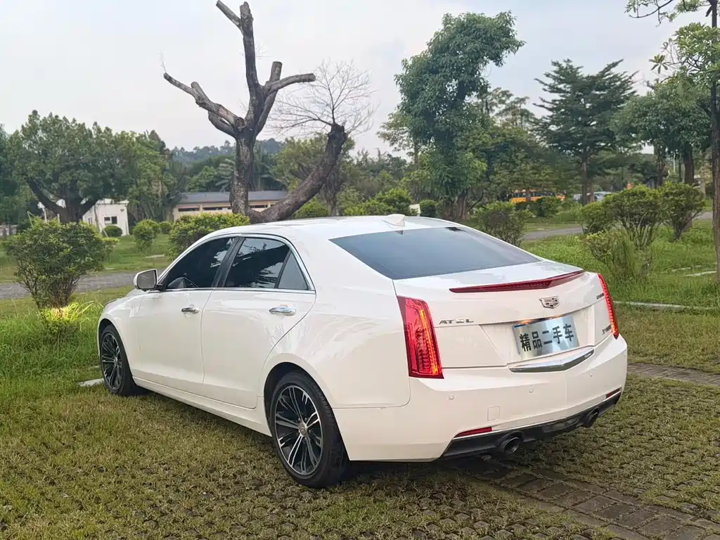 Cadillac ATS-L 2018 — фото 15