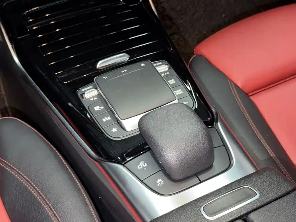 Mercedes-Benz A-Class AMG 2023 — фото 14