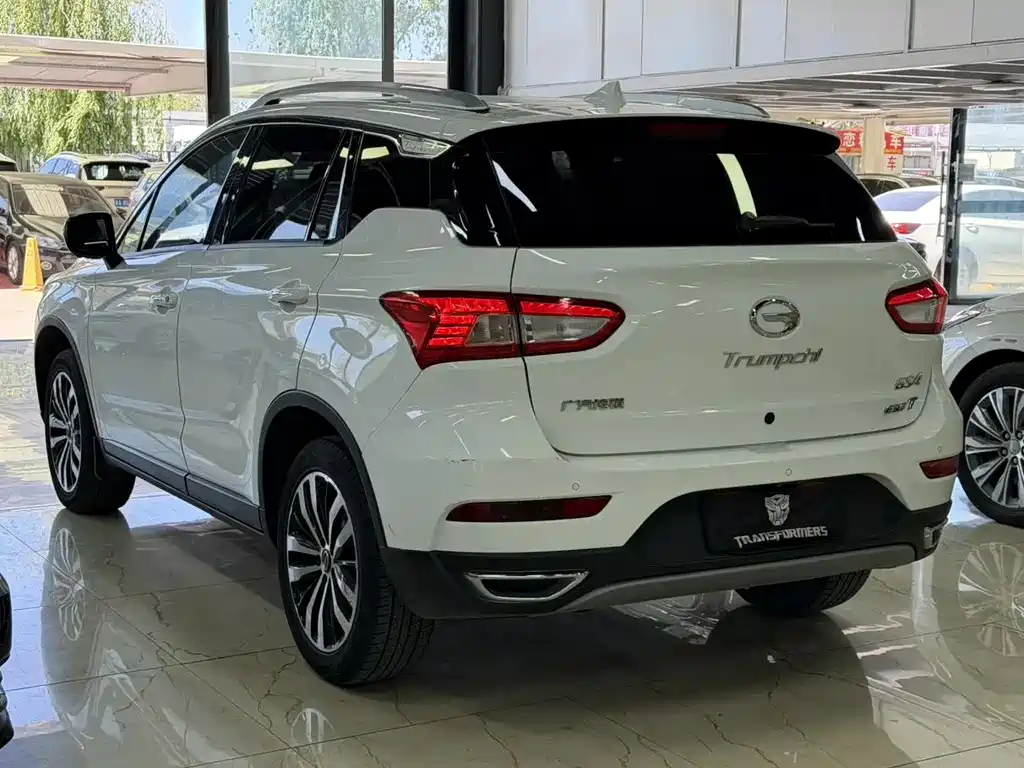 GAC Motor Trumpchi GS4 2017 — фото 4