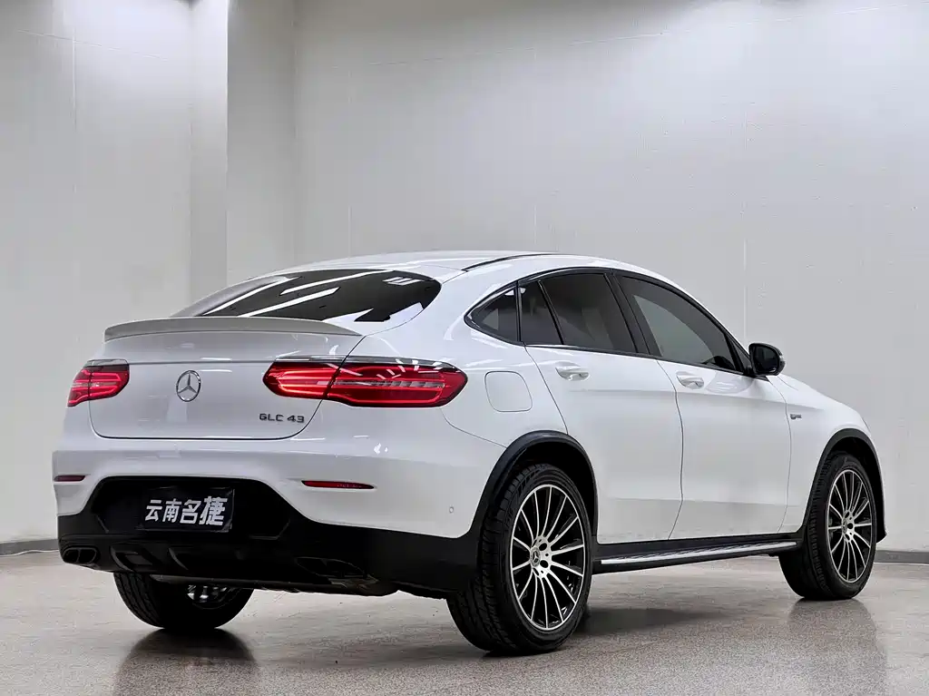 Mercedes-Benz GLC Coupe AMG 2019 — фото 7