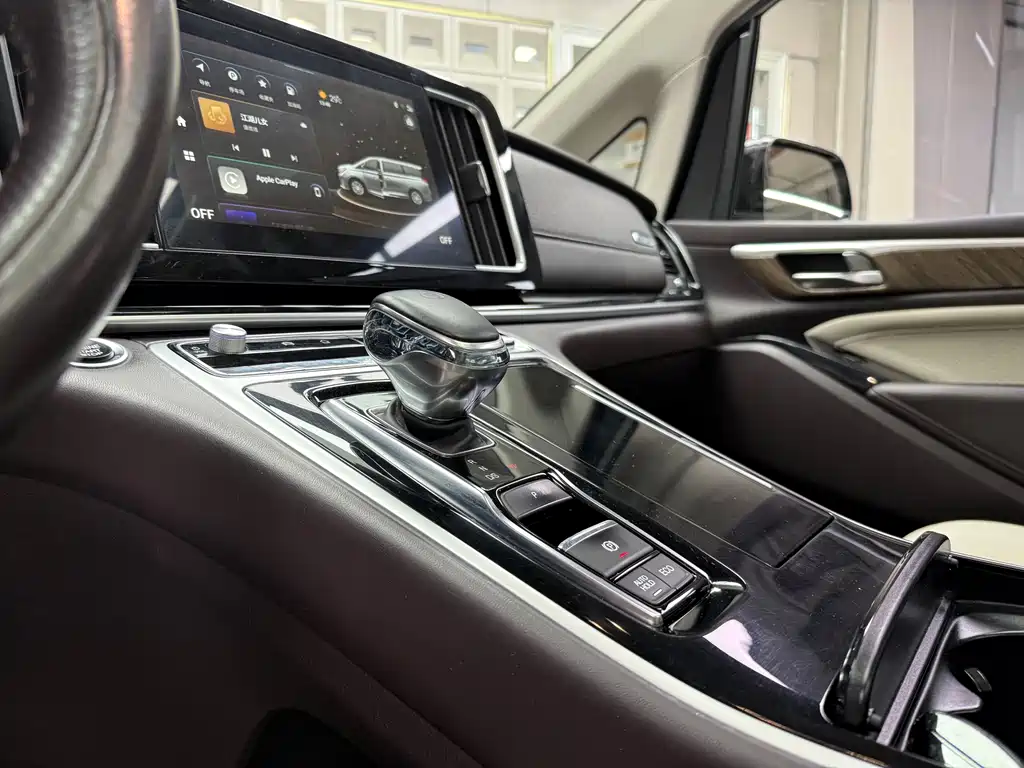 GAC Motor Trumpchi M8 2021 — фото 4