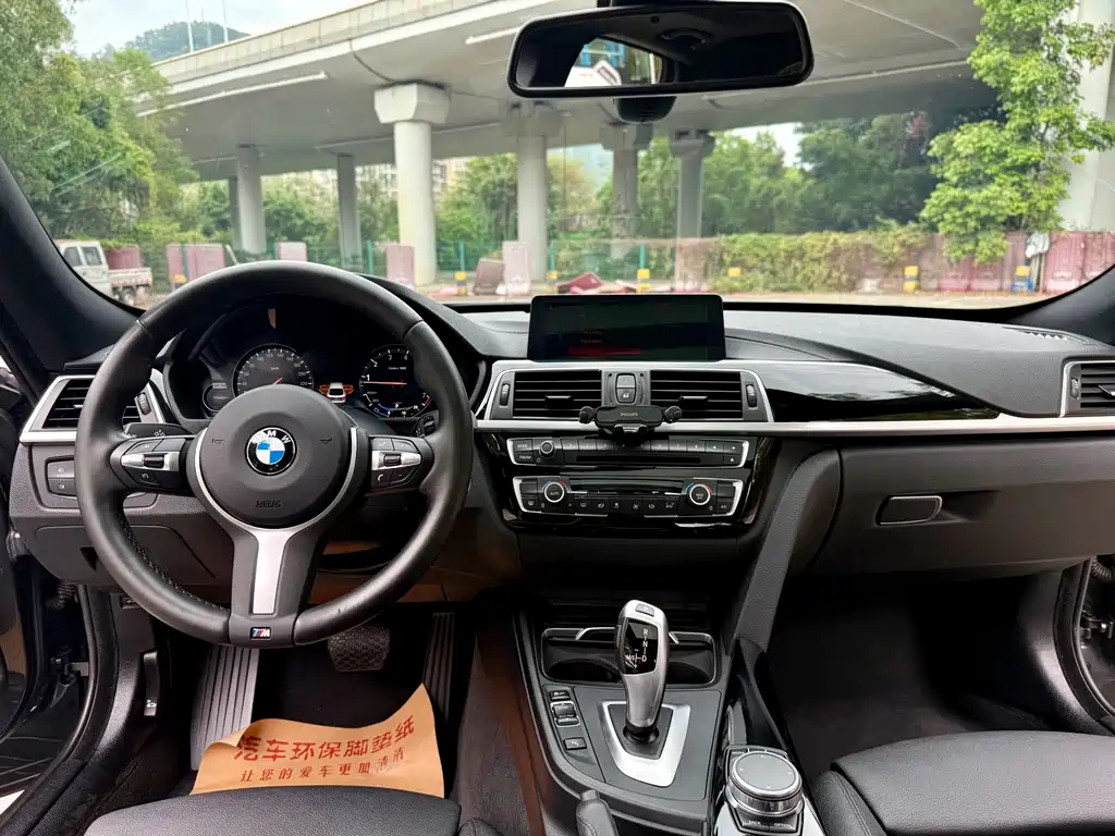 BMW 3 Series GT 2020 — фото 11