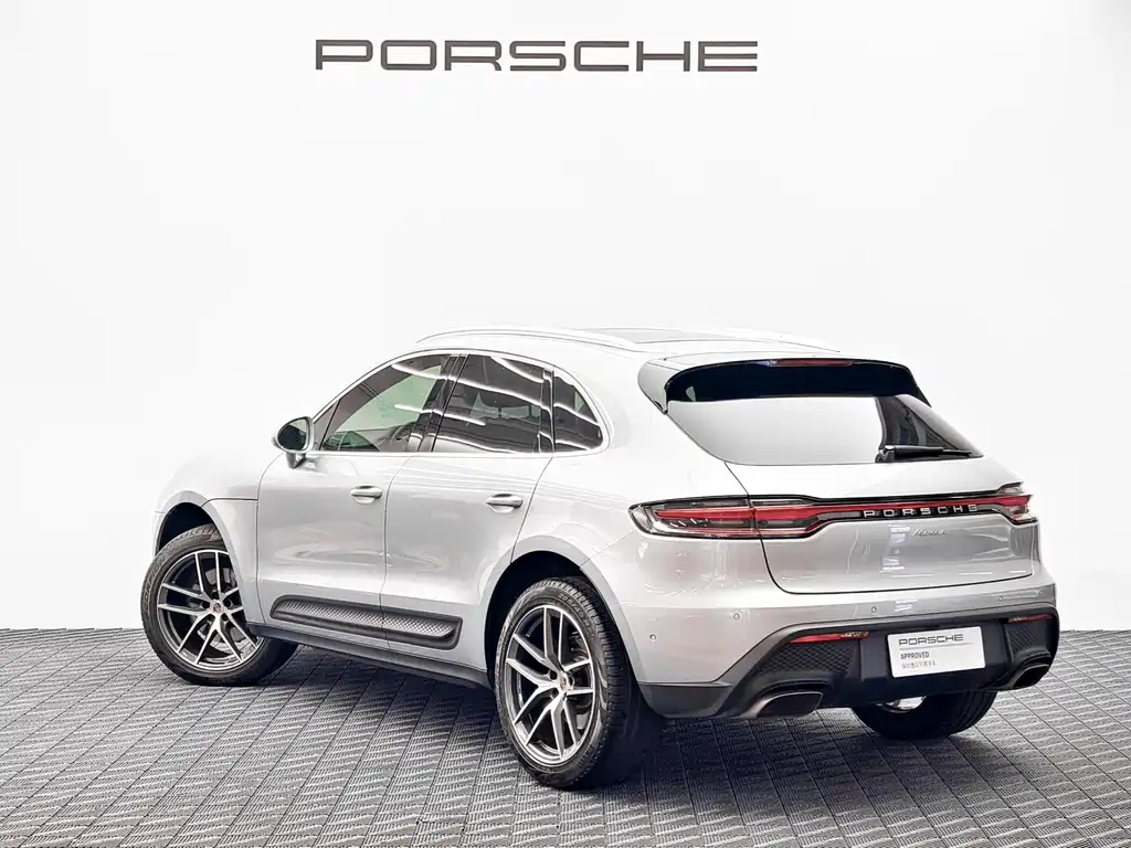 Porsche Macan 2023 — фото 4