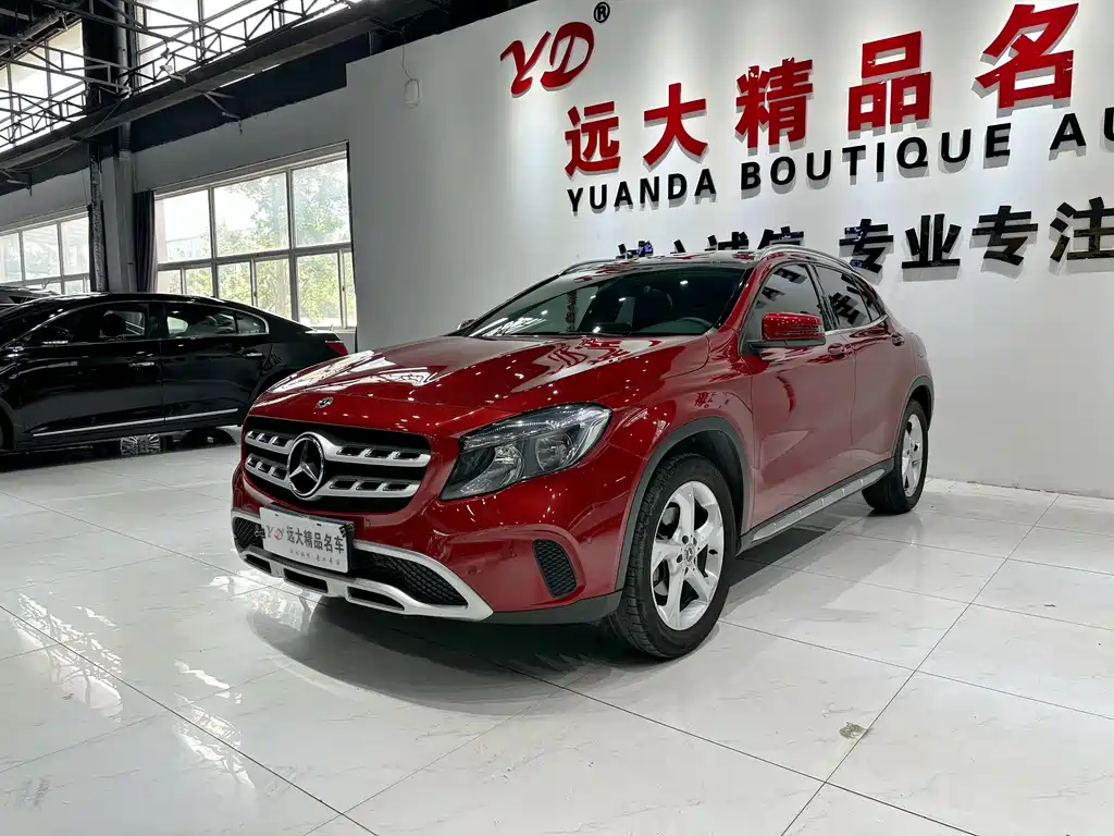 Mercedes-Benz GLA 2018 — фото 1