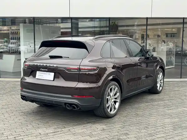Porsche Cayenne 2023