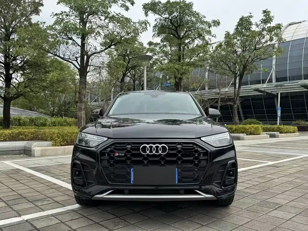 Audi Q5L 2022 — фото 2
