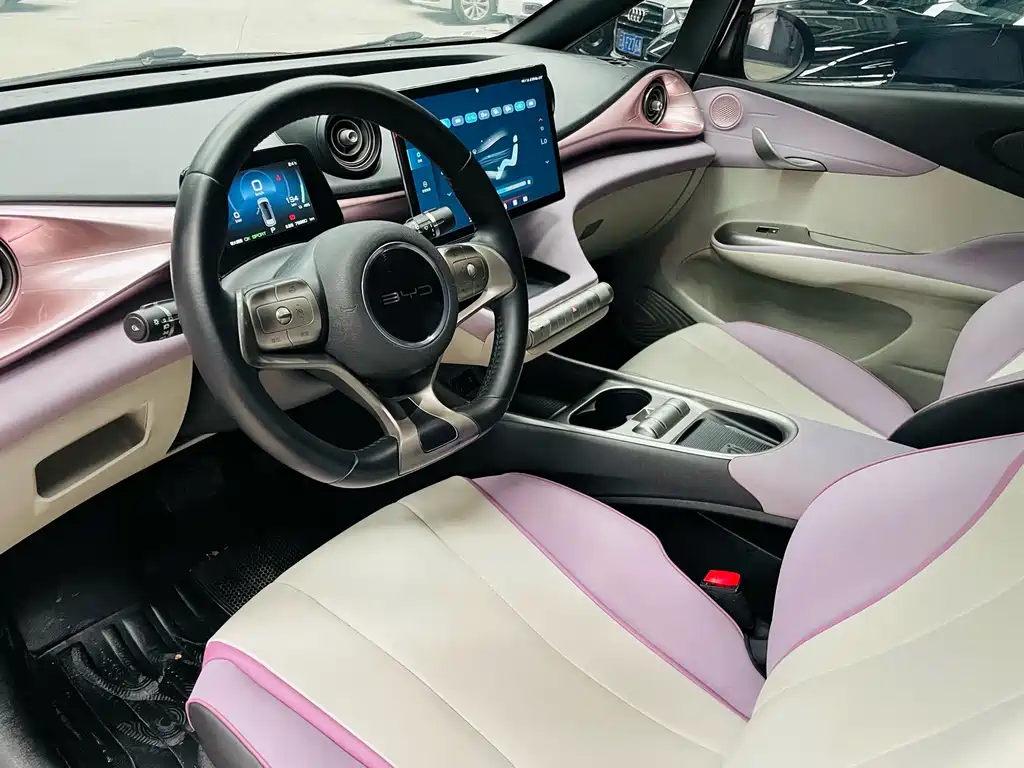 BYD Dolphin 2022 — фото 17