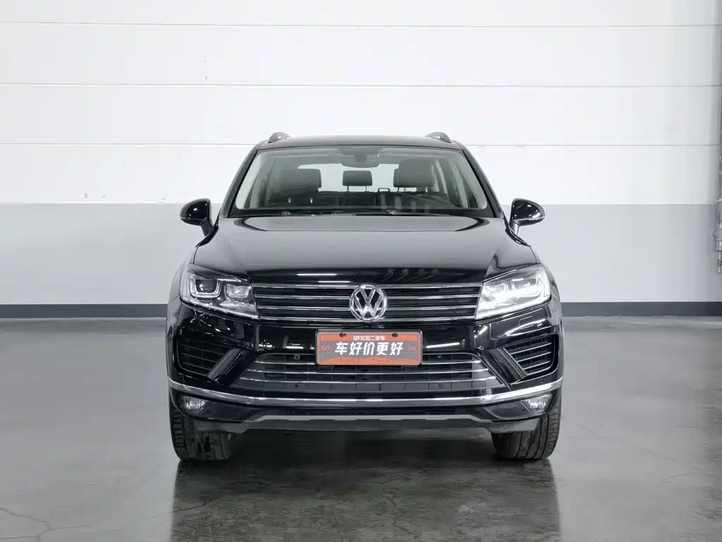 Volkswagen Touareg 2017 — фото 3