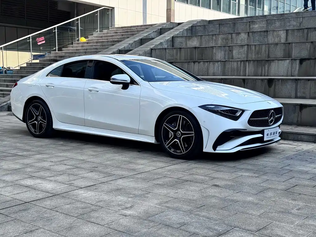 Mercedes-Benz CLS 2023 — фото 4