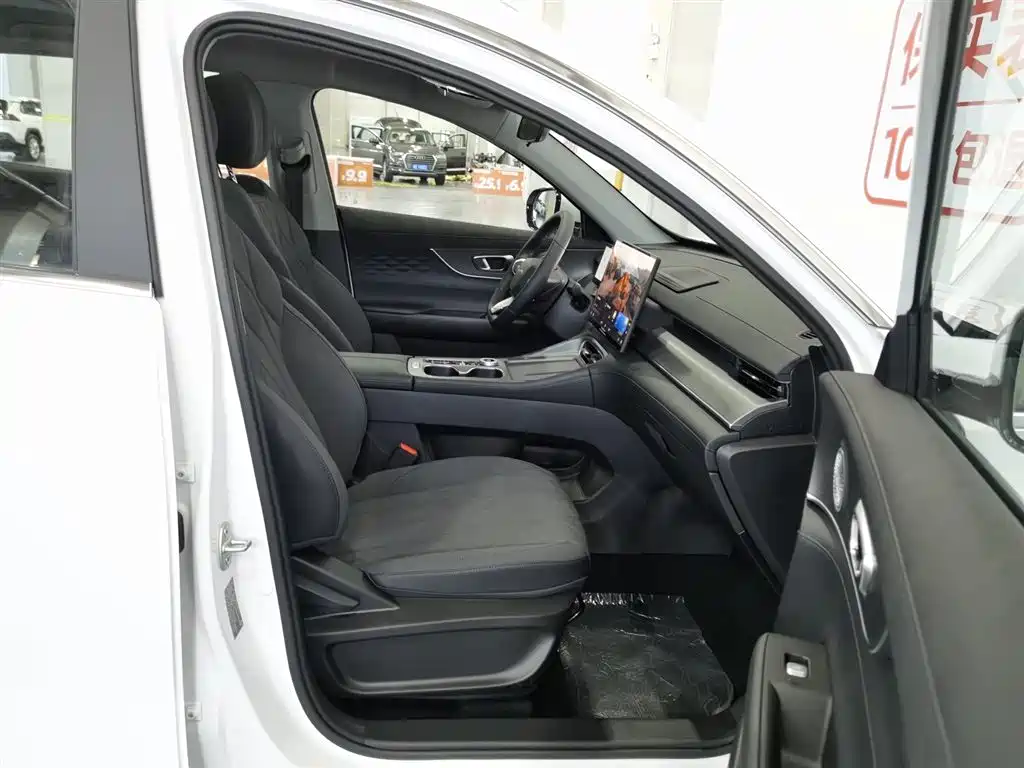Chery Tiggo 8 PLUS 2026 — фото 23