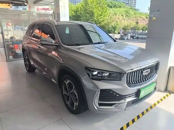 Geely Xingyue L 2025