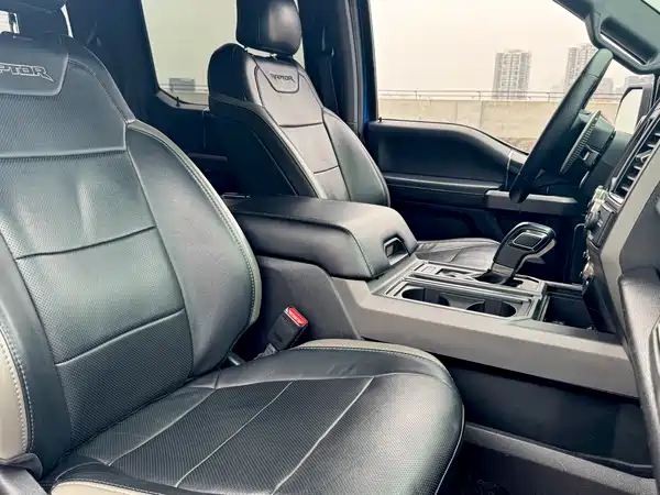Ford F-150 Raptor 2018