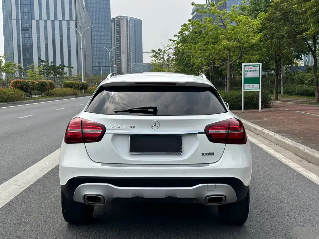 Mercedes-Benz GLA 2018 — фото 5