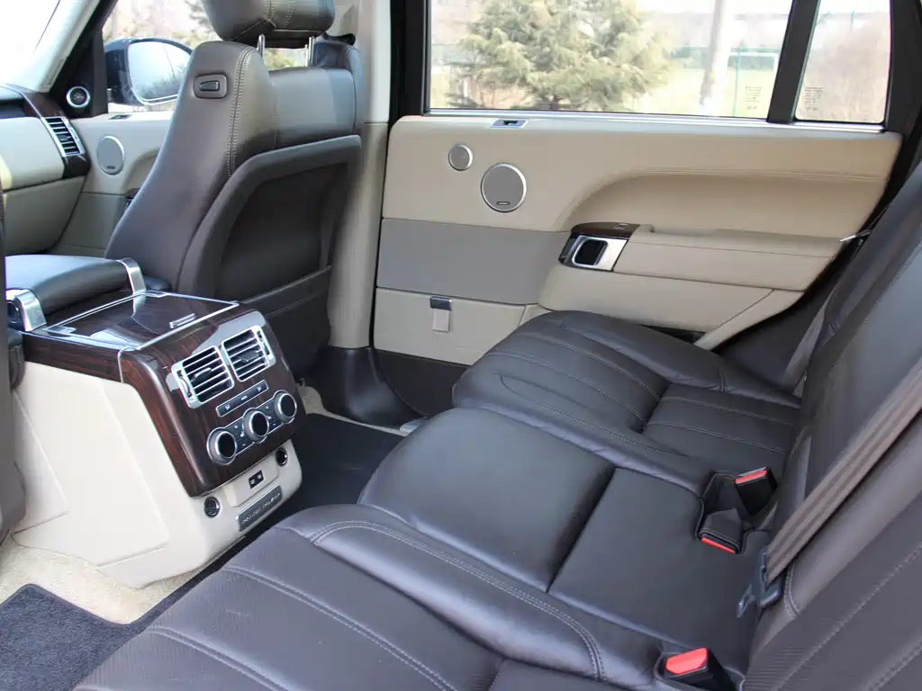 Land Rover Range Rover 2016 — фото 13