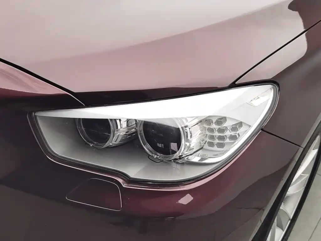 BMW 5 Series GT 2015 — фото 7