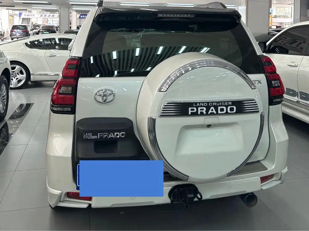 Toyota Prado 2019 — фото 10