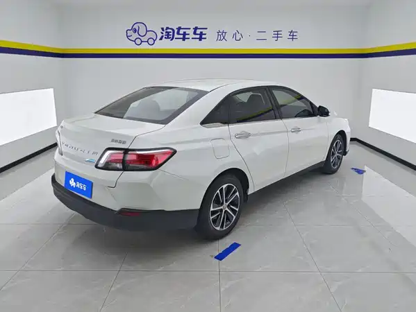 Venucia D60 2020
