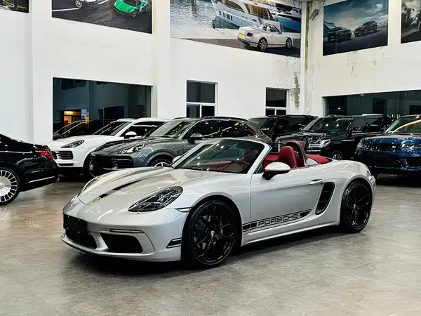 Porsche 718 2024