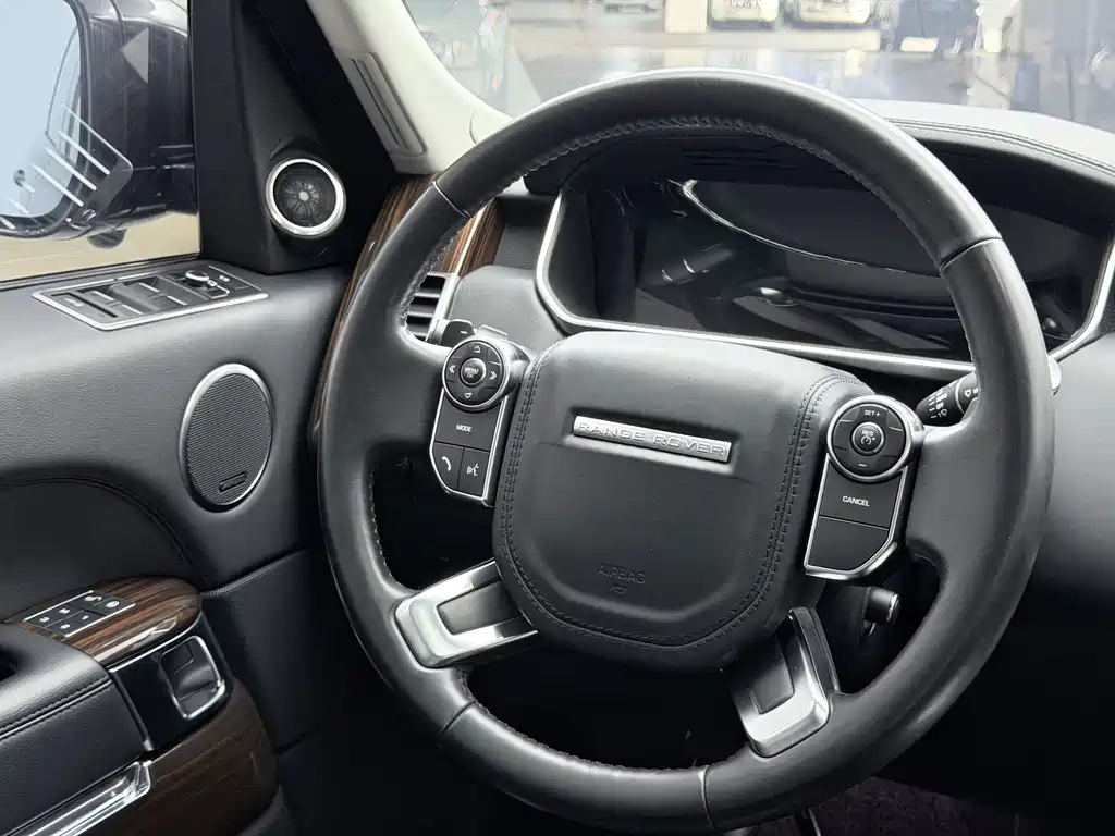 Land Rover Range Rover 2016 — фото 22