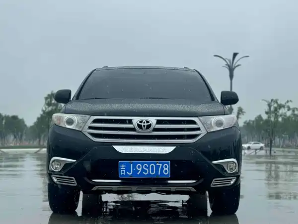 Toyota Highlander 2015