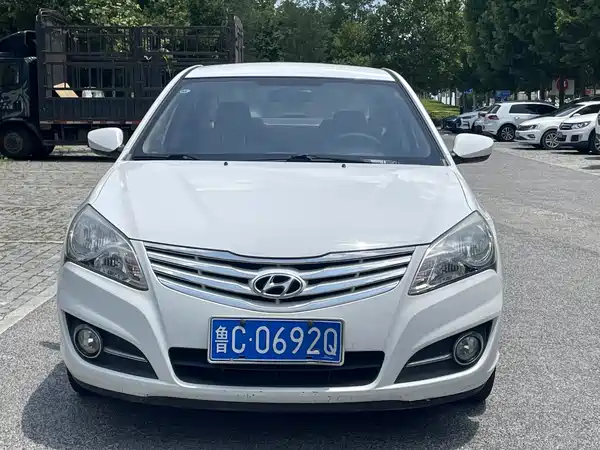 Hyundai Yuedong 2013