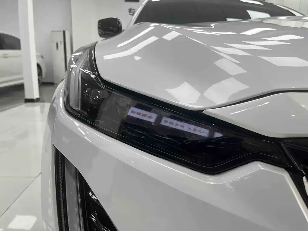 Cadillac CT5 2022 — фото 15