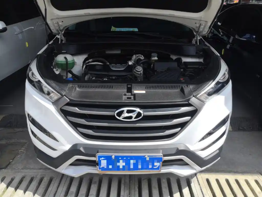 Hyundai Tucson 2016 — фото 20