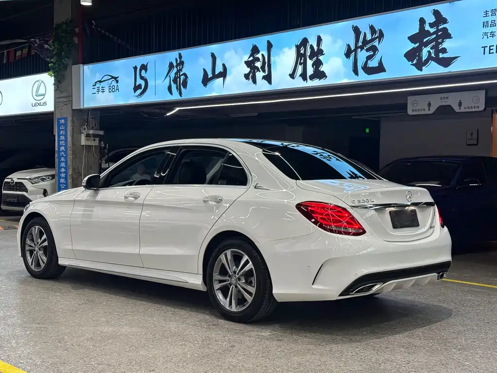 Mercedes-Benz C-Class 2016 — фото 6