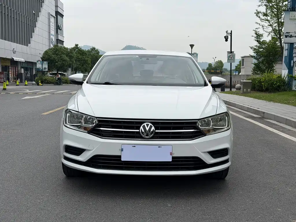 Volkswagen Bora 2015