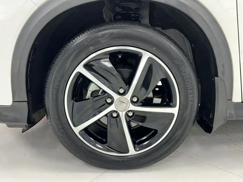 Honda Vezel 2022 — фото 17