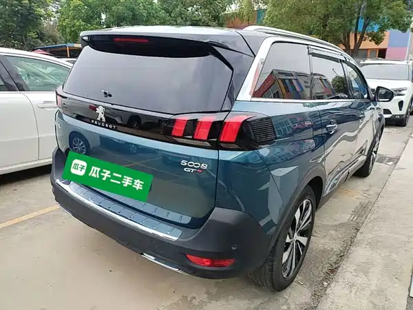 Peugeot 5008 2017