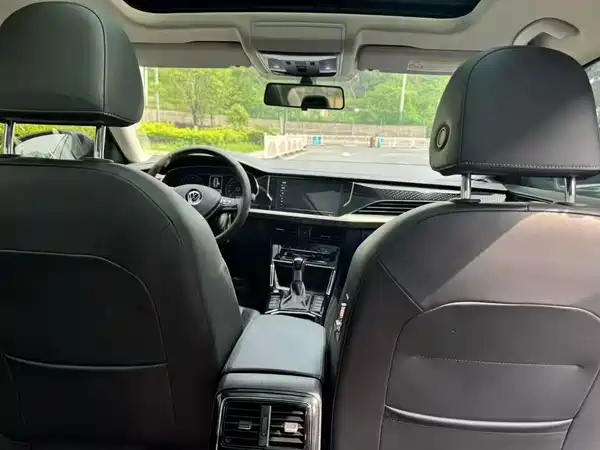 Volkswagen Passat 2021