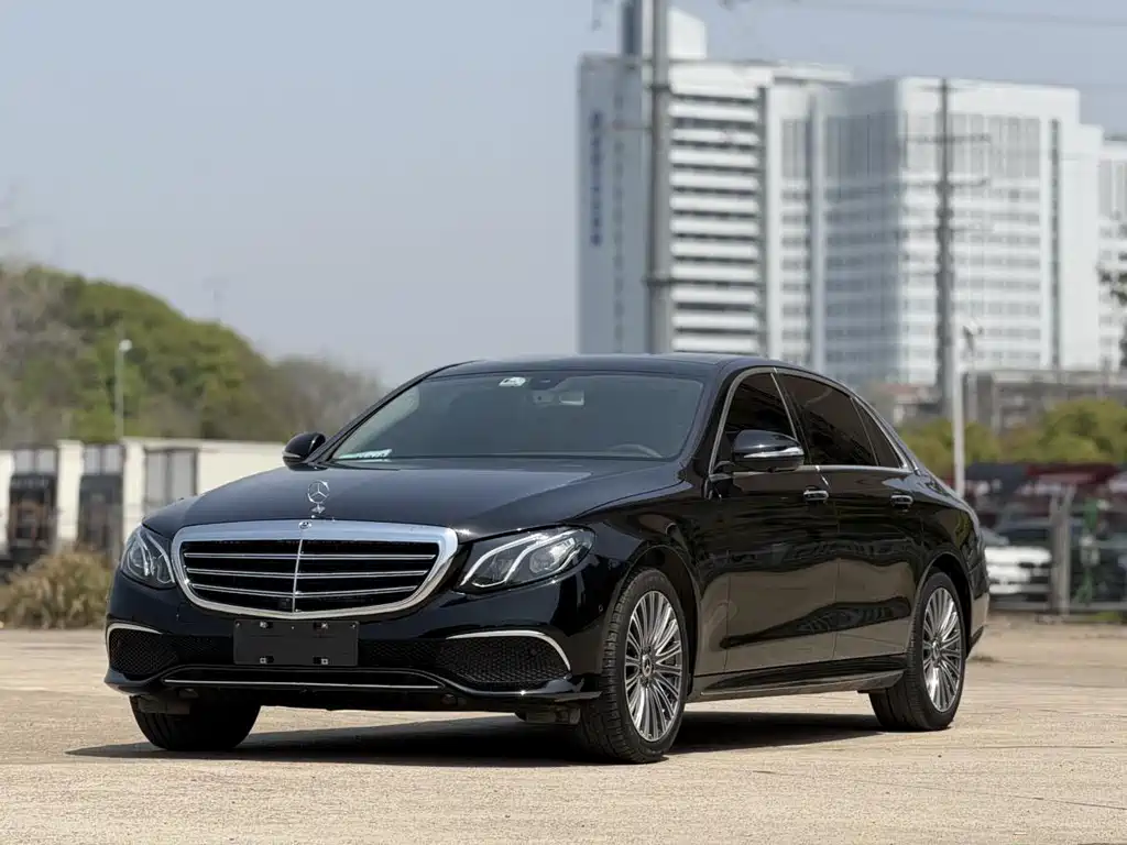 Mercedes-Benz E-Class 2020 — фото 3