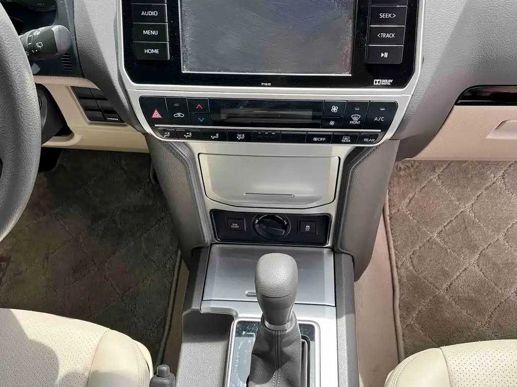 Toyota Prado 2019 — фото 12