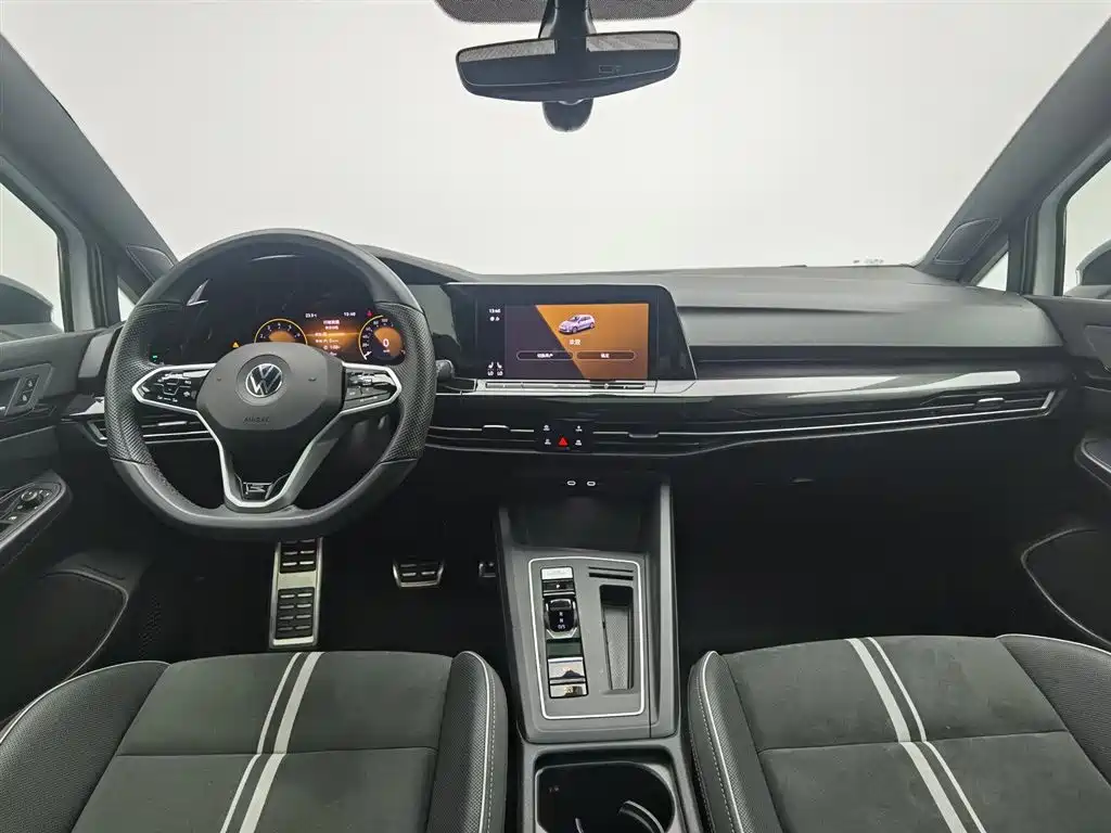 Volkswagen Golf 2022