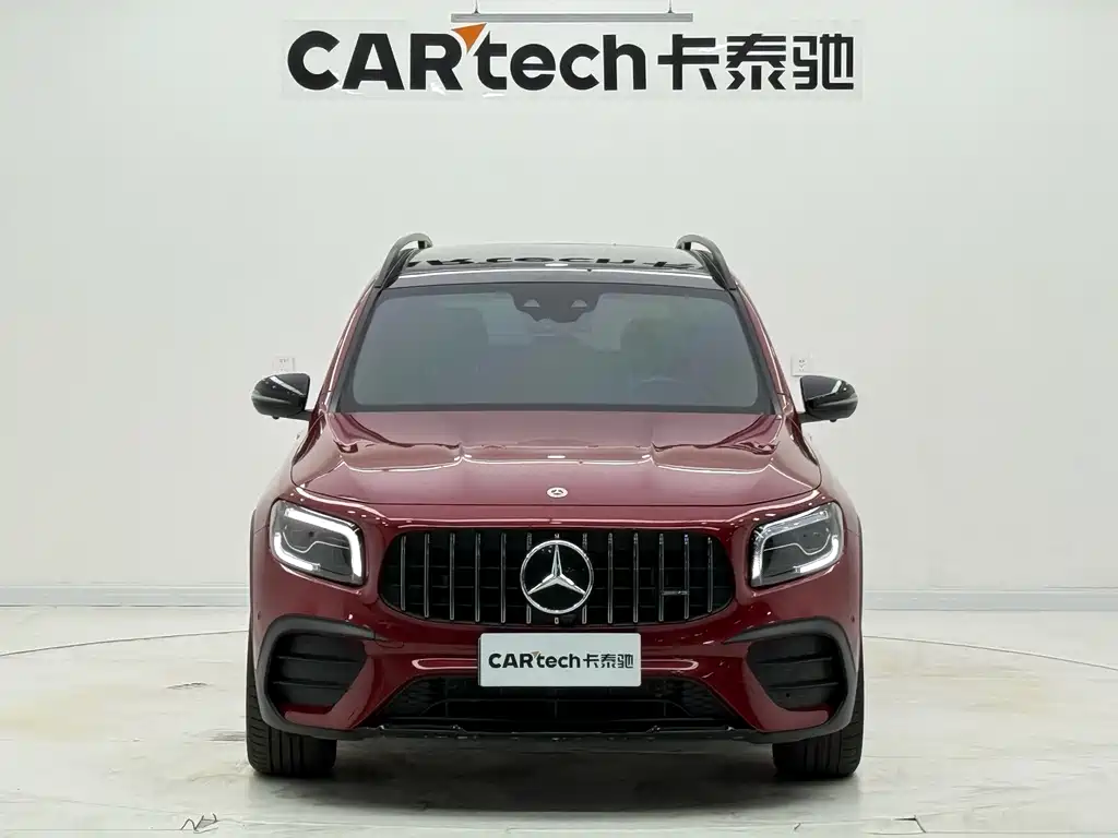 Mercedes-Benz GLB AMG 2023 — фото 2