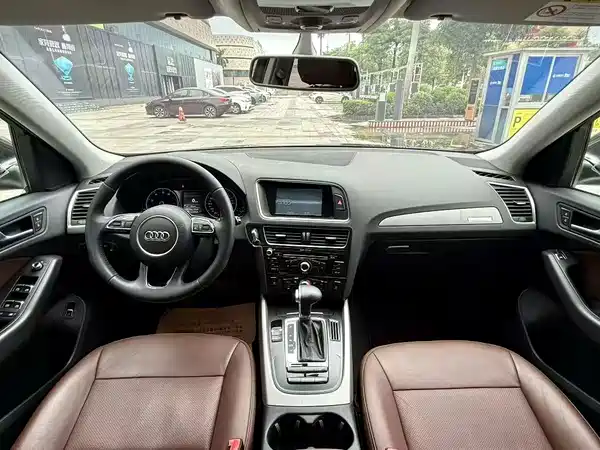 Audi Q5 2015