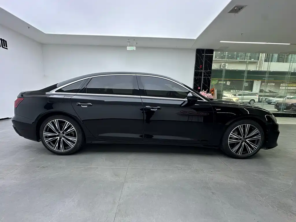 Audi A6L 2019 — фото 4