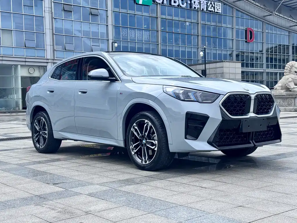 BMW X2 2025 — фото 3