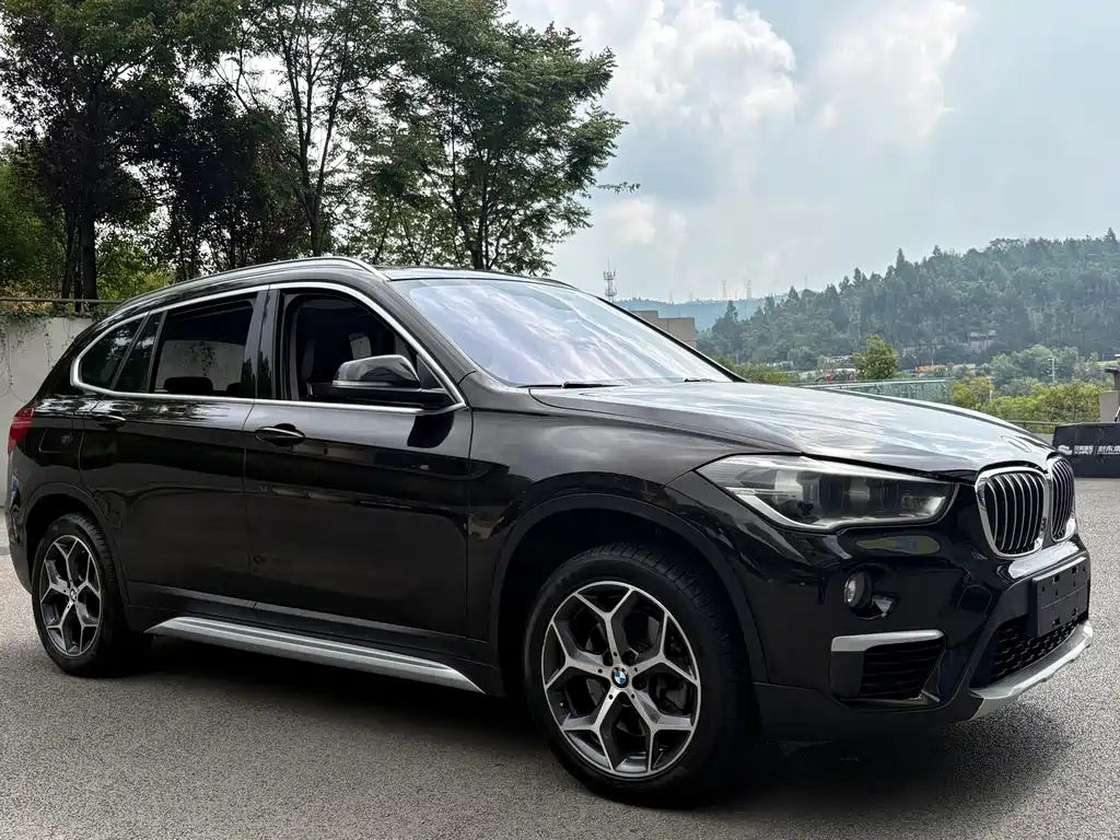 BMW X1 2018 — фото 3