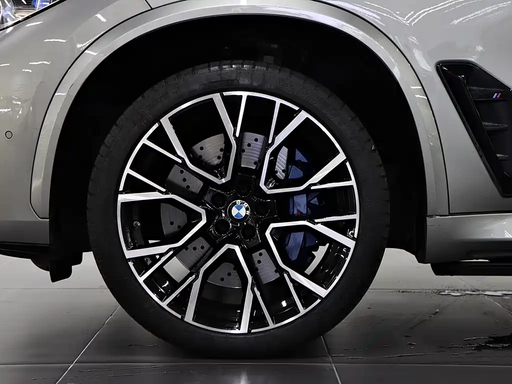 BMW X5 M 2021 — фото 8