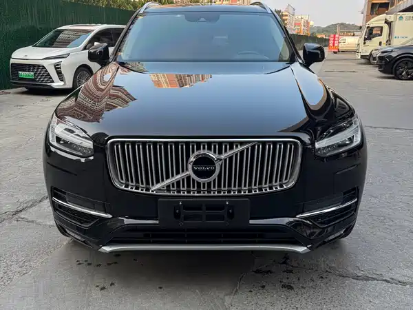 Volvo XC90 2018