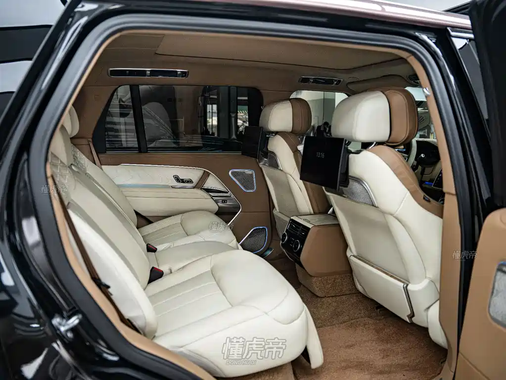 Land Rover Range Rover 2024 — фото 10