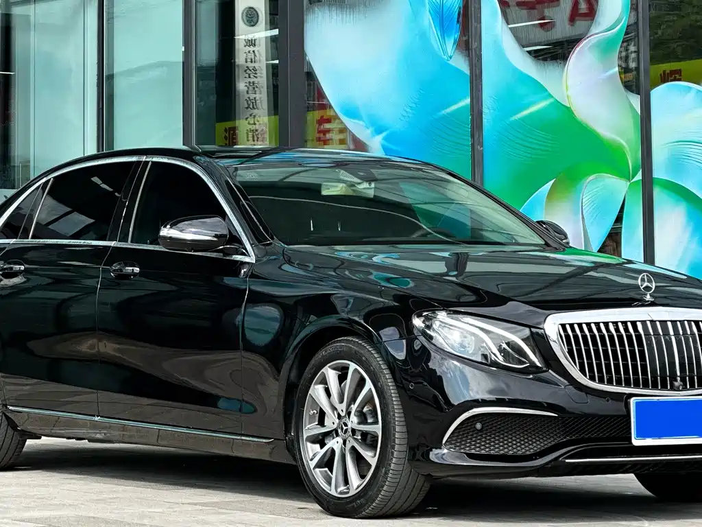 Mercedes-Benz E-Class 2019 — фото 1