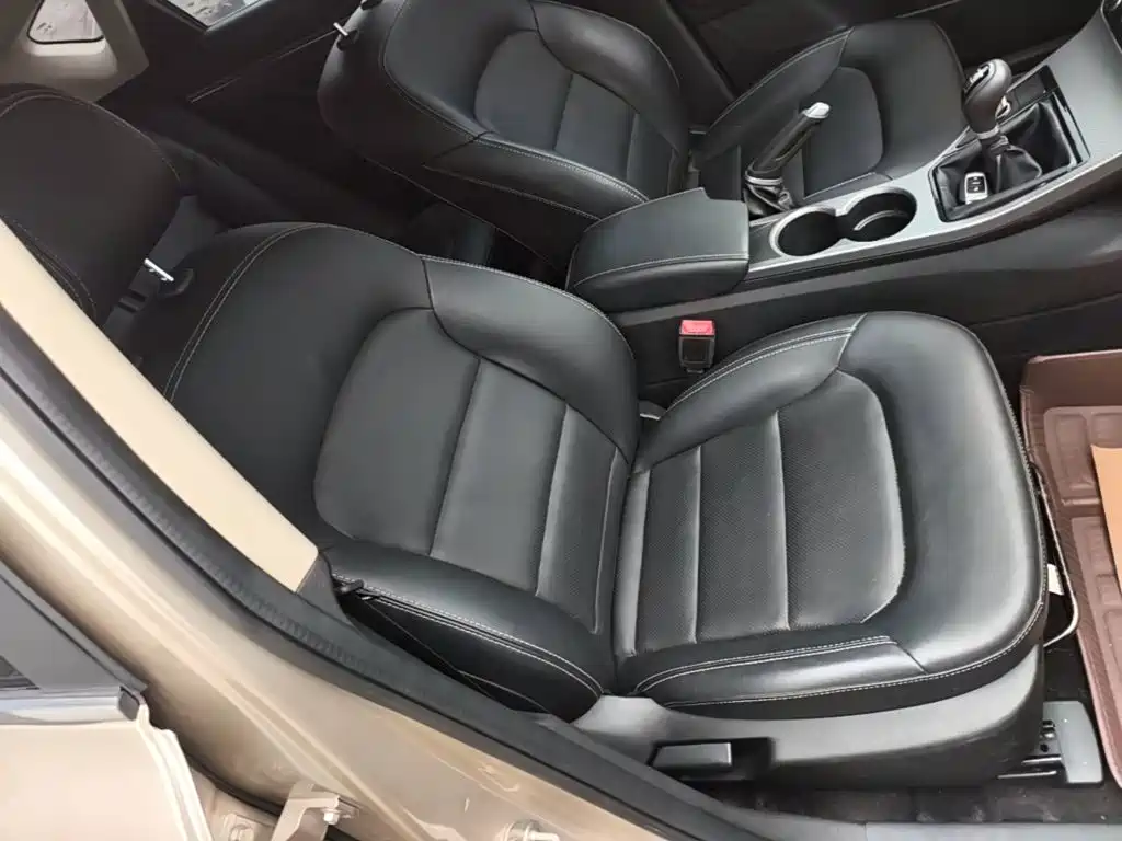 Geely Emgrand GS 2016 — фото 25